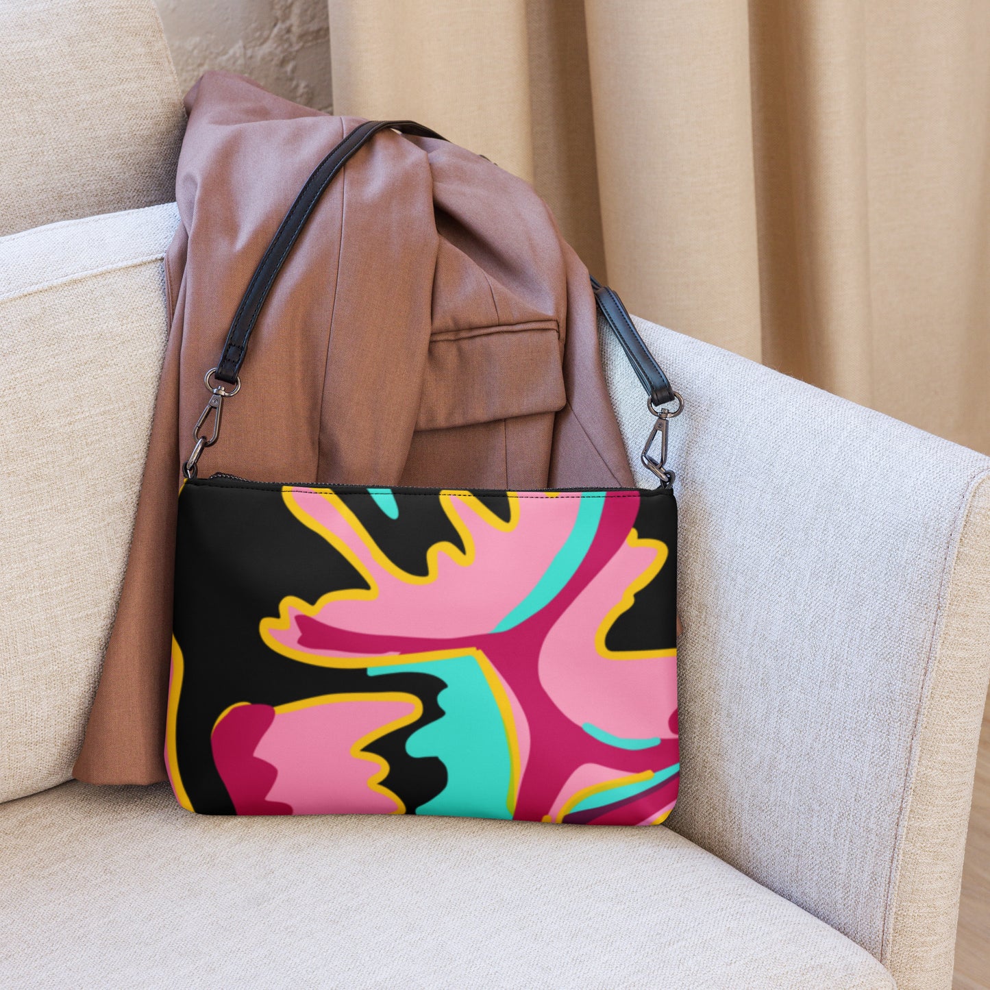 Body Love "New Classic" Crossbody bag